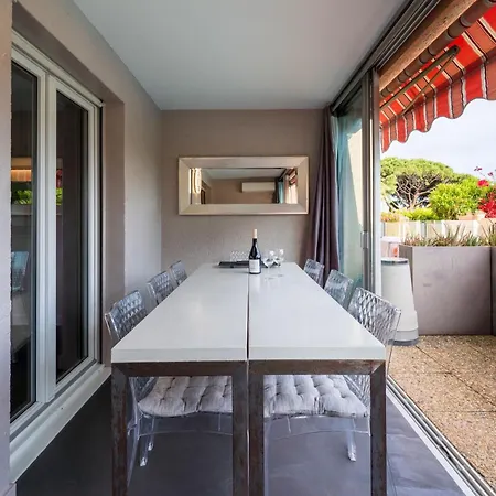 Apartmán - Avec Terrasse, Vue, Mer, Piscine, Plage, Garage *
